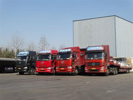 裝卸貨物車(chē)輛